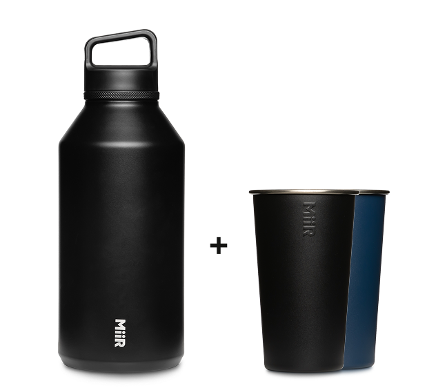 64oz-wm-bottle-2x-pint-cups-l3 64oz-bundle-03.png