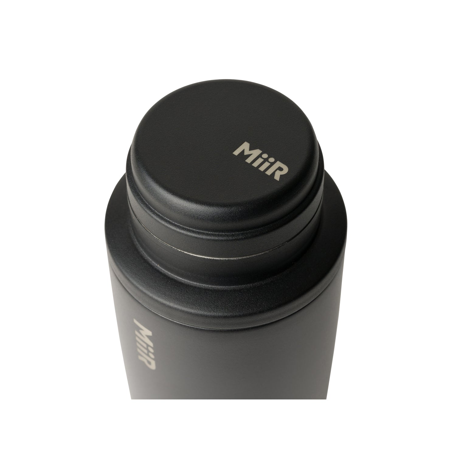 cocktail-shaker-lid-o6 Shaker_Lid_Black_Studio_1021_45Deg_Lid_On-1__CSL1SNOS002.jpg