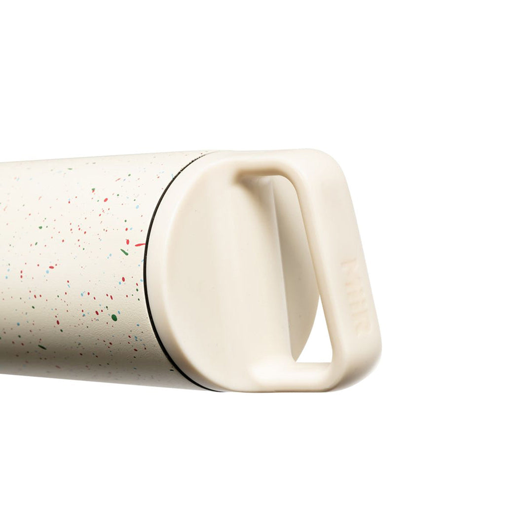 64oz-wm-bottle-1x-20oz-wm-bottle-f2 WebPDP-20oz_Wide_Mouth_Bottle_Party__WMB2SV20230_x2Studio_45deg.jpg