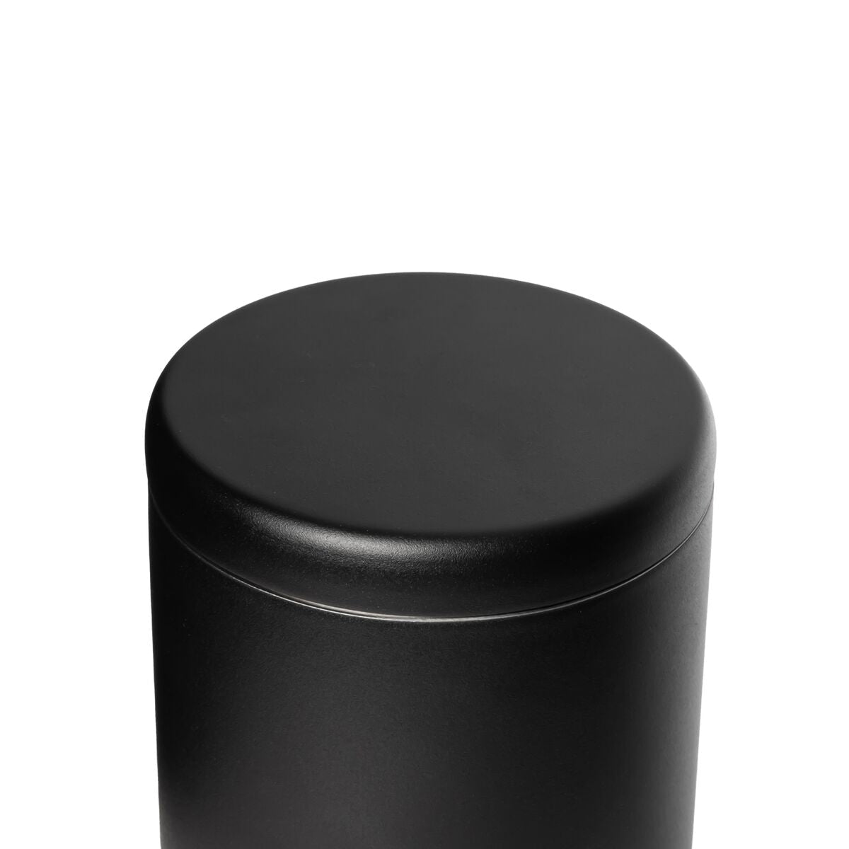 airlock-coffee-canister-q3 WebPDP-Airlock_Coffee_Canister__ACN2SVOS002_Black_X2Studio_45_Deg_Lid_On.jpg