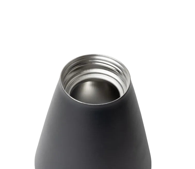new-standard-carafe-t6 WebPDP-Carafe_Black_Studio_0722_45_Deg_Top_Off__CAR1SVOS002.jpg