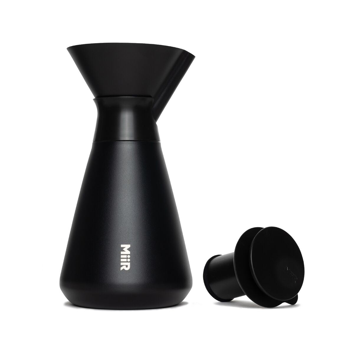 new-standard-carafe-t6 WebPDP-Carafe_Black_Studio_0722_Front_Lid_Staged__CAR1SVOS002.jpg