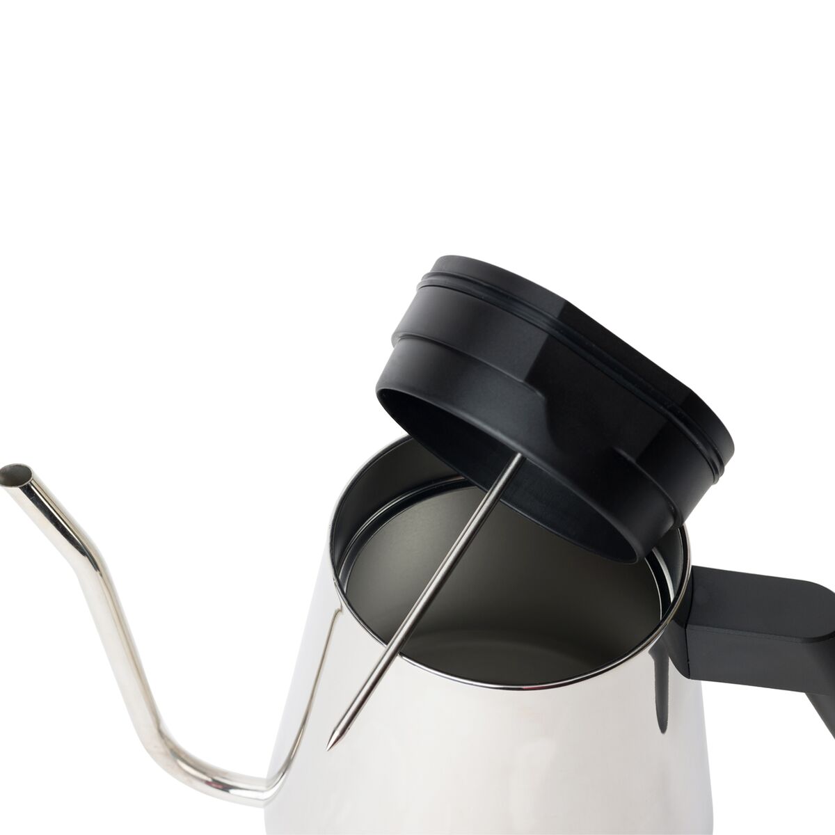 new-standard-pour-over-kettle-b3 WebPDP-Pour_Over_Kettle_Polished_Studio_0222_45_Deg_Thermometercopy__POK1SNOS005.jpg