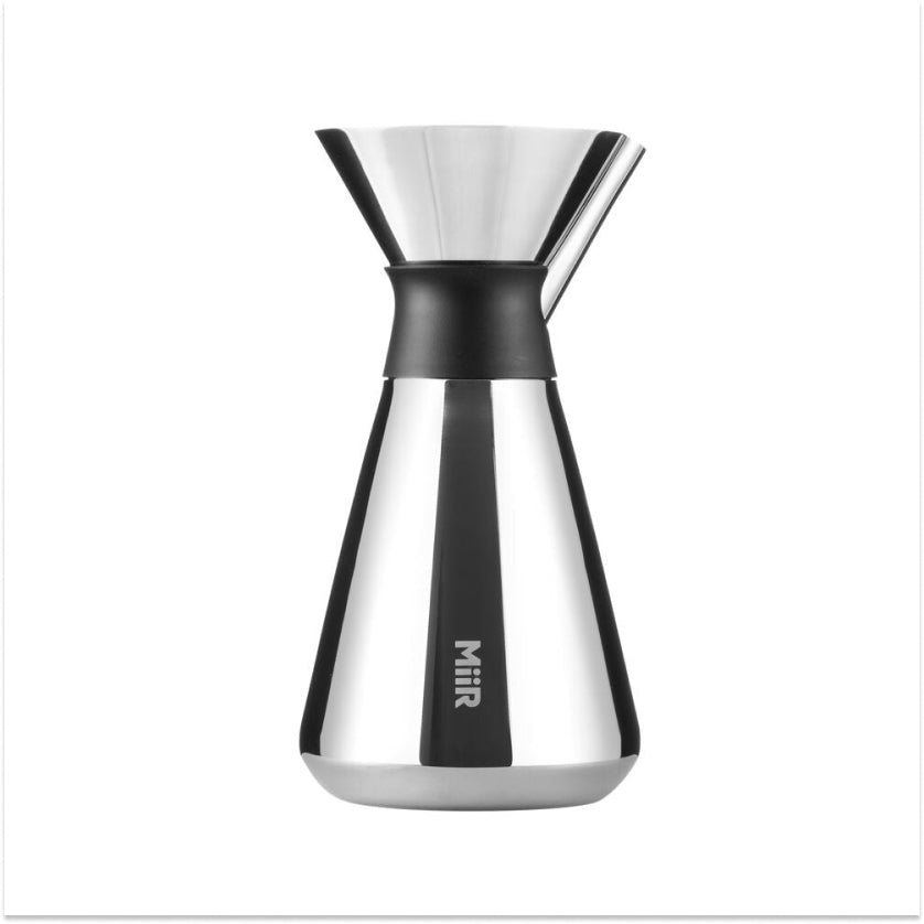 new-standard-carafe-t6 Web_PDP-Polished_Stainless_Carafe_33oz_SS_Studio_X2_07182024_Front_CAR1SVOS005_1.jpg
